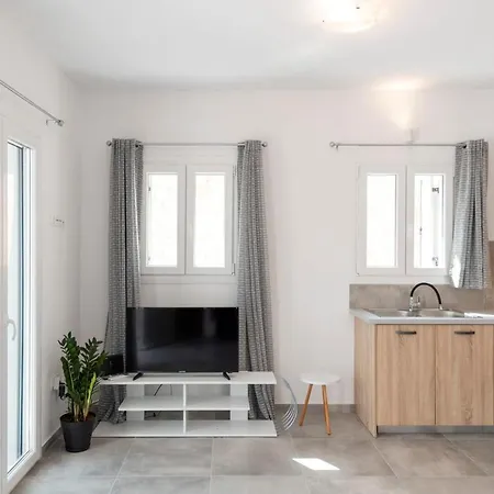 Parikia's Sunlight 2bedroom House Ferienhaus *